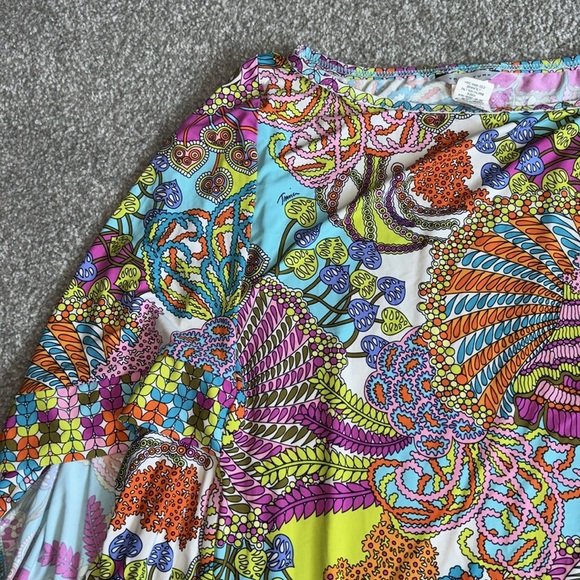 Trina Turk Pink/Blue Casablanca Floral Paisley Cover Up Sz XS EUC - Picture 3 of 8